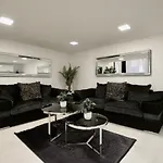 Daire Premium By Hi5- Close To Parliament
